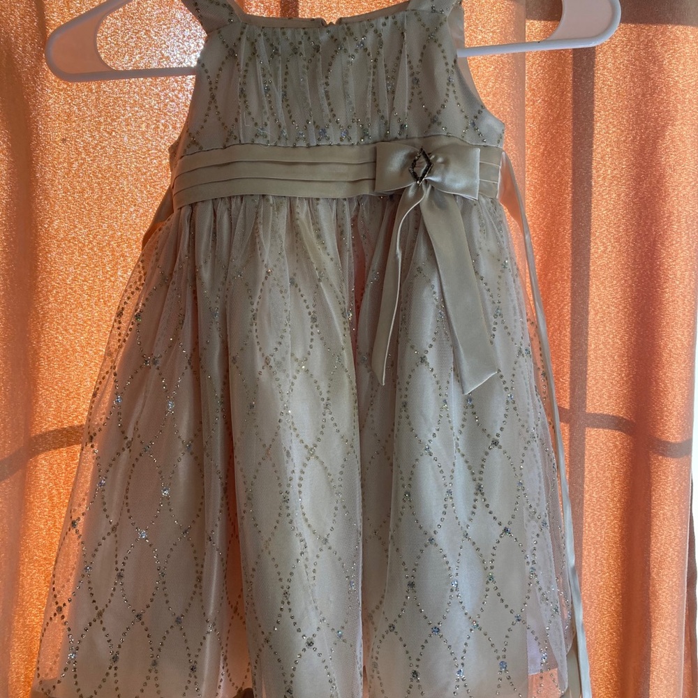 Flower girl dresses